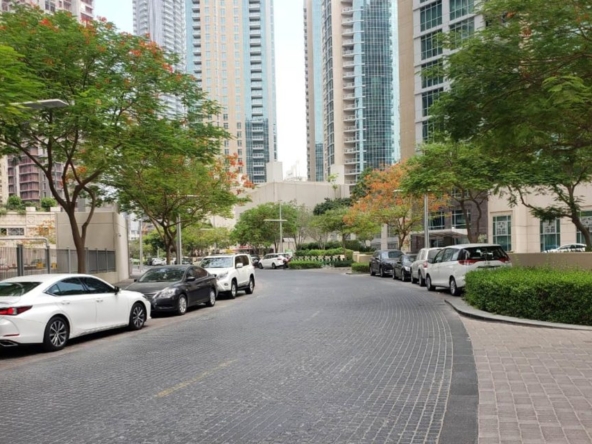 The Residence 8 Street View Downtown Dubai 6 20200629 1024x640 1